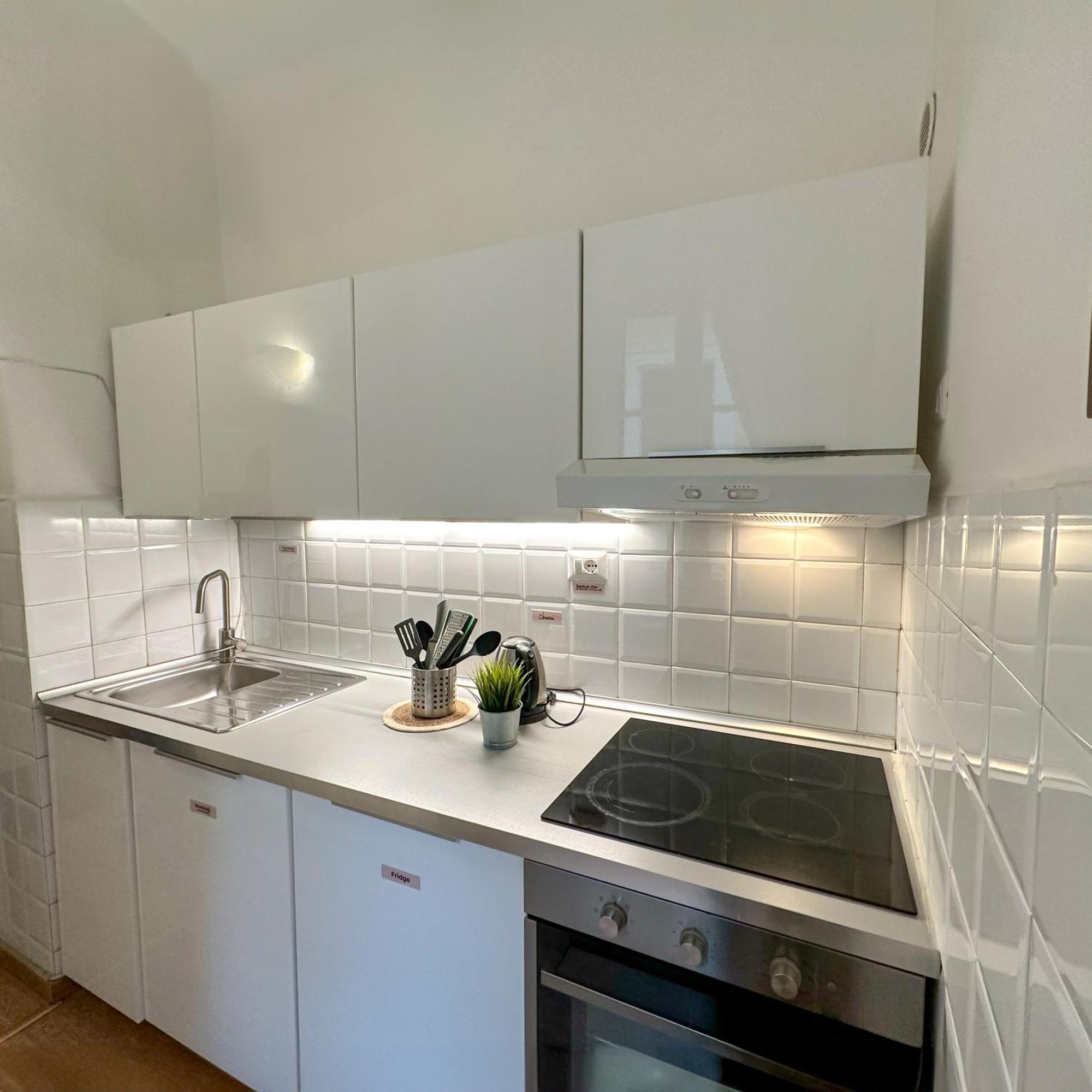 Apartment By The Colosseum - White Chic Flats روما المظهر الخارجي الصورة